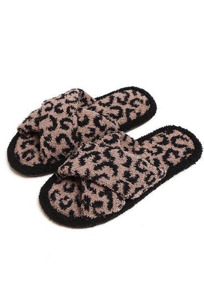 Leopard criss-cross slippers