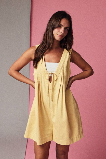 Sleeveless Pleated Romper